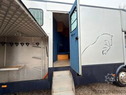 MERCEDES-BENZ ATEGO 1324 6 Pferde Wohnung