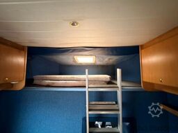 MERCEDES-BENZ ATEGO 1324  6  Pferde  Wohnung