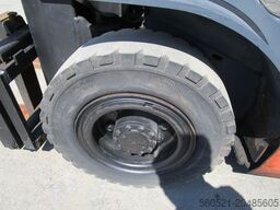 Toyota 06-8FG20F - GAS Triplex-FH 4,30m + Seitenschieber