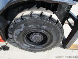 Toyota 42-8FDF18 - 1,8 Ton. - Triplex-FH 5m + Seitenschi