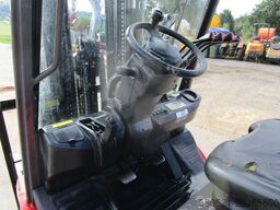 Manitou MI25D Triplex-Freihub 4,7m + Seitenschieber