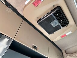 MAN 26.500 TGX HMF 4020 6x Hydrl.+4 JIB Bj 2021 Kran