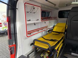 Renault trafic 1.6dci ambulance ziekenwagen