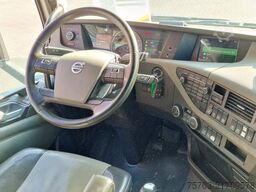 Volvo FH 13.500 Globetrotter XL 4x2 - Low deck - I Sa...