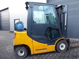 Jungheinrich TFG425s