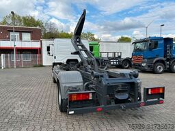 MERCEDES-BENZ 1324  Atego Abroller 4x2