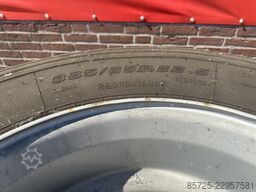  4 Banden 385/65/22.5 - Nieuw