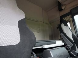 MAN TGX 24.420 6x2 651.800km