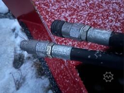 Tokvam 220H snow blower. Slightly used.