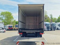 Volvo FH 13.420 6x2 - Box - Loadlift - Manual gearbox...