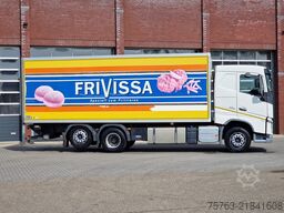 Volvo FH 13.420 6x2 - Box - Loadlift - Manual gearbox...