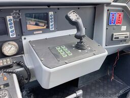 E-One Flugfeldlöschfahrzeug ARFF TITAN HPR 8x8
