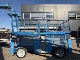 GENIE GS 4390 RT Schaarhoogwerker / Scissor Lift / Arbei