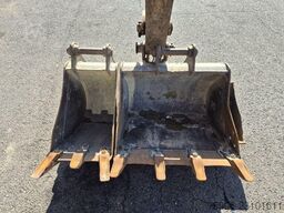 Caterpillar 305E2