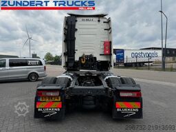 Volvo FH 460 GLOBETROTTER XL, IPARCOOL,  2 TANKS, 2 BED