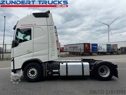 Volvo FH 460 GLOBETROTTER XL, IPARCOOL,  2 TANKS, 2 BED