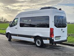 MERCEDES-BENZ SPRINTER 317 L2H2 9-Pers + Lift !
