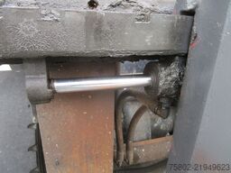 DOOSAN G30G *Seitenschieber+Hubkraft ine+Gas*