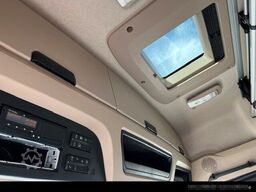 MERCEDES-BENZ Actros 1851 LS HAD 4x4 Retarder+Xenon+Hydraulik