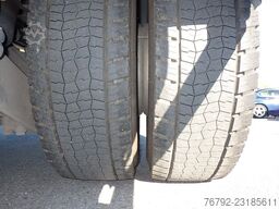 MERCEDES-BENZ 1824 L Actros Pritsche 7,10 m/2x AHK/Klima/12tkm