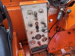Hamm DV8.21 Tandemwalze Kantenschneider