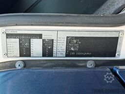 SCANIA P230 EURO 3 AIRCO MANUAL GEARBOX VAN BEURDEN ISO