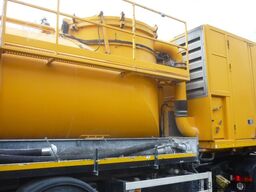 Renders ROC 16.30 Droge stoffen oplegger Met DAF XF
