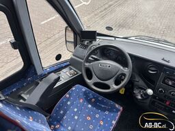 IVECO Rosero First, 31 Sitze, Euro 5