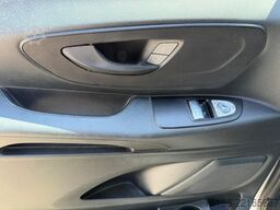 MERCEDES-BENZ Vito 111 CDI Klima AHK lang Tempomat