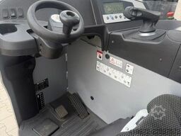 Still FM-X10