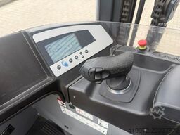 Still FM-X10