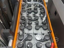 Still FM-X10