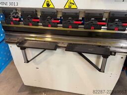 **USED Mach Zone** Mini 3013 Hydraulic Pressbrake