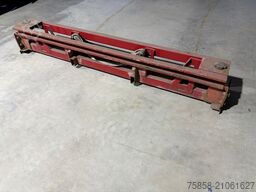 sonstige Ausgleichsbock für gekröpften Tieflader