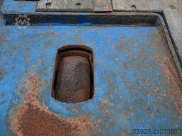 Pacton 3 AXLE FLATBED MEGA TRAILER WITH TWISTLOCKS