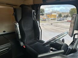 Mercedes-Benz Actros 1851