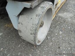 GENIE GS 1932, Scherenarbeitsbühne Genie 8 m