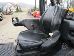 Linde H30D-02 Triplex-Freihub 4,7m Hubhöhe + Seitenschie