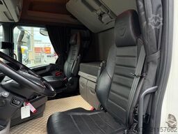 SCANIA R520 V8 2x Tank Retarder ACC Leder