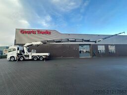 Volvo FH 16.650 8X4 TREKKER-BAKWAGEN COMBI + FASSI F1...