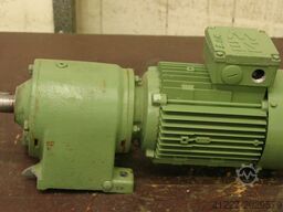 SEW-EURODRIVE R40DT80N4