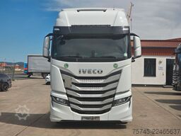 IVECO S-WAY 530 * RETARDER * 2 X TANK * ACC * WENIG KM