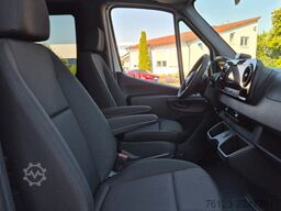 MERCEDES-BENZ Sprinter Lord Light 22 Sitzer Lagerfahrzeug Akti