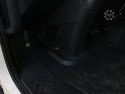 Iveco Eurocargo 140E + CARRIER + MANUAL + ATP!!  LIFT...