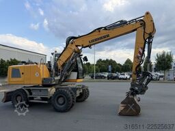 Liebherr A 918