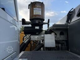 Liebherr A 918