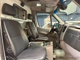 MERCEDES-BENZ Sprinter 519 Rettungswagen Ferno-Trage 1.Hand