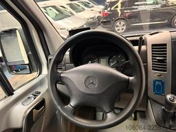 MERCEDES-BENZ Sprinter 519 Rettungswagen Ferno-Trage 1.Hand