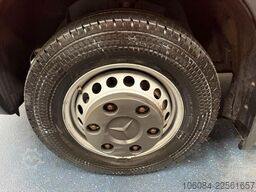 MERCEDES-BENZ Sprinter 519 Rettungswagen Ferno-Trage 1.Hand