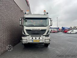 Iveco Trakker 500 10X4  KIPPER/TIPPER./PIET RUIZEVELD...